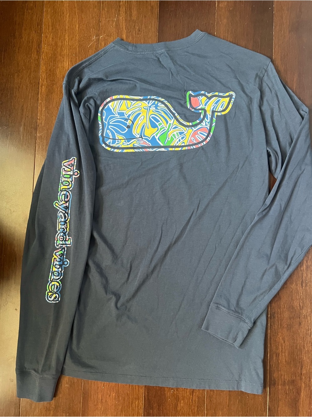 Vineyard Vines Navy Long-Sleeve Tee Patterned Whale NWOT S